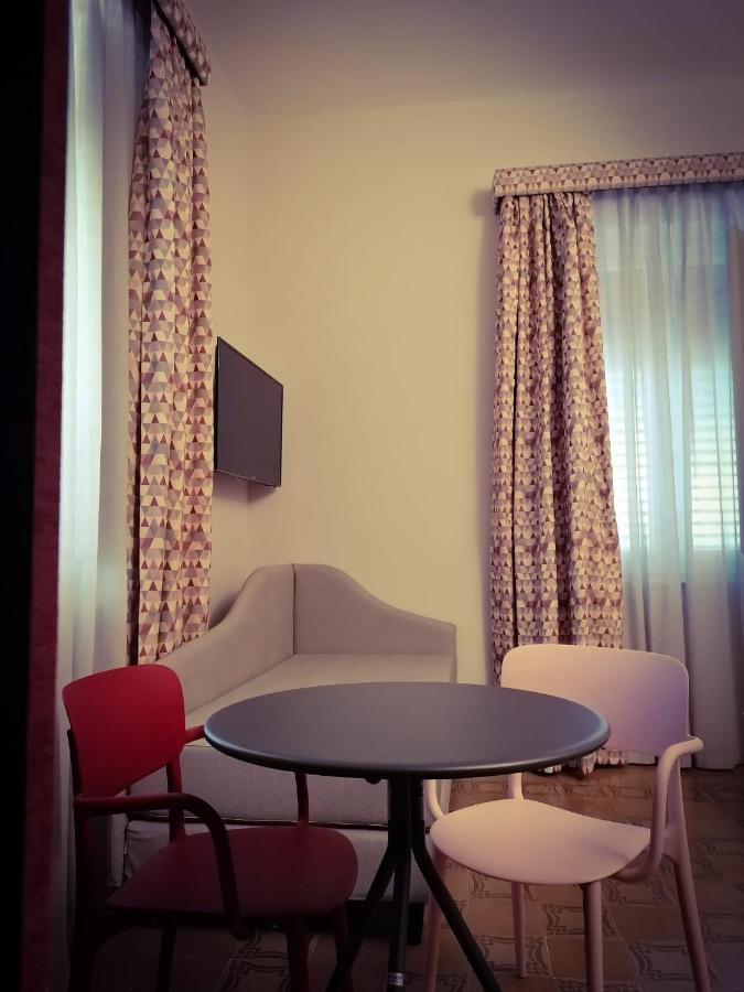 パレルモ Bri&Bri Mondello Bed & Breakfast エクステリア 写真